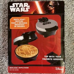 NEW- Star Wars Death Star waffle maker!